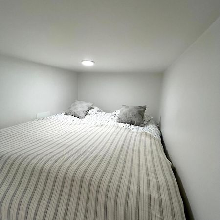 Scandinavian Loft 1Br Apartment Near City Centre Turku Exterior foto